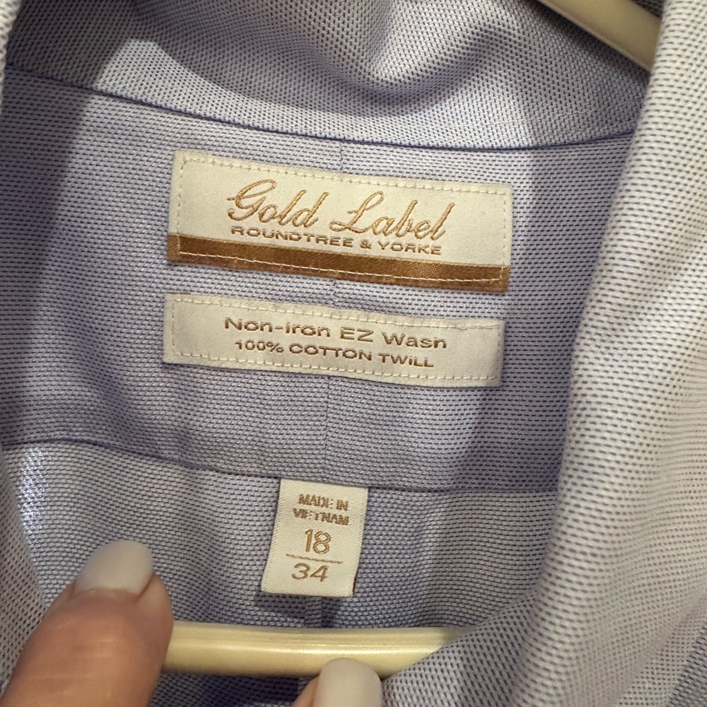 Men’s Gold Label dress shirt. Blue.